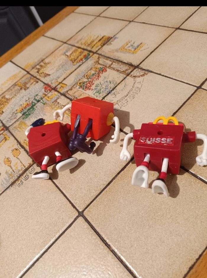 Lot de 3 Figurines McDonald's / Jouets Happy Meal - photo numéro 3