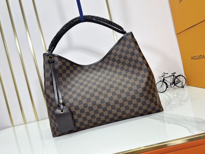 Louis Vuittoṇ   M25877 Again