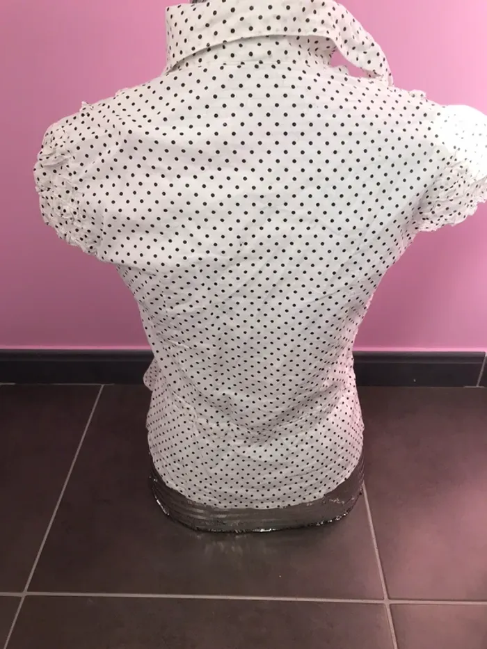 Chemise à petits poids taille M - photo numéro 5