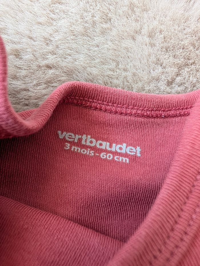 Body mini rêveuse couleur vieux rose marque Vertbaudet 3 mois - photo numéro 2