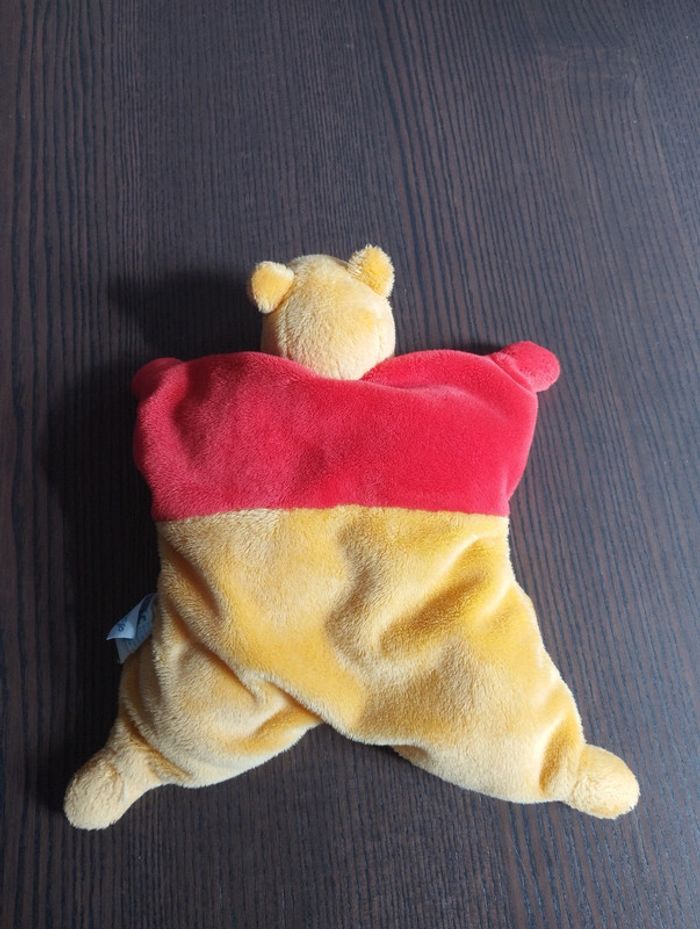 Doudou Winnie l'ourson - photo numéro 3