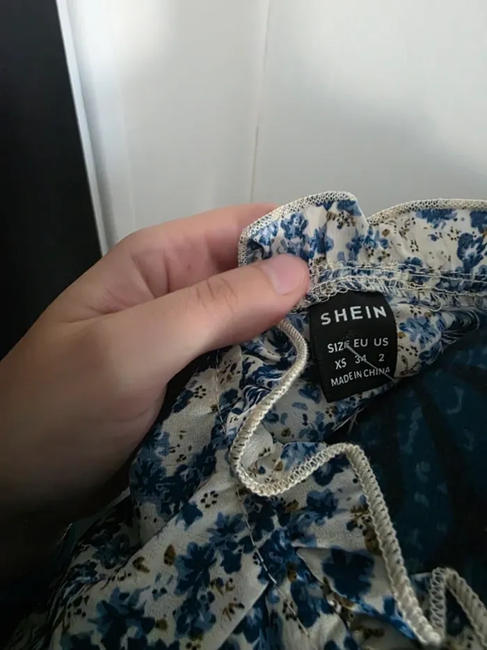 Chemise shein bleu et blanche Fleuri - photo numéro 4