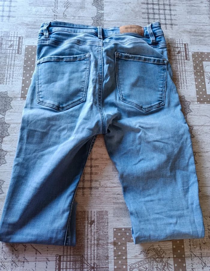 Jean Stradivarius troué femme 38 - photo numéro 3