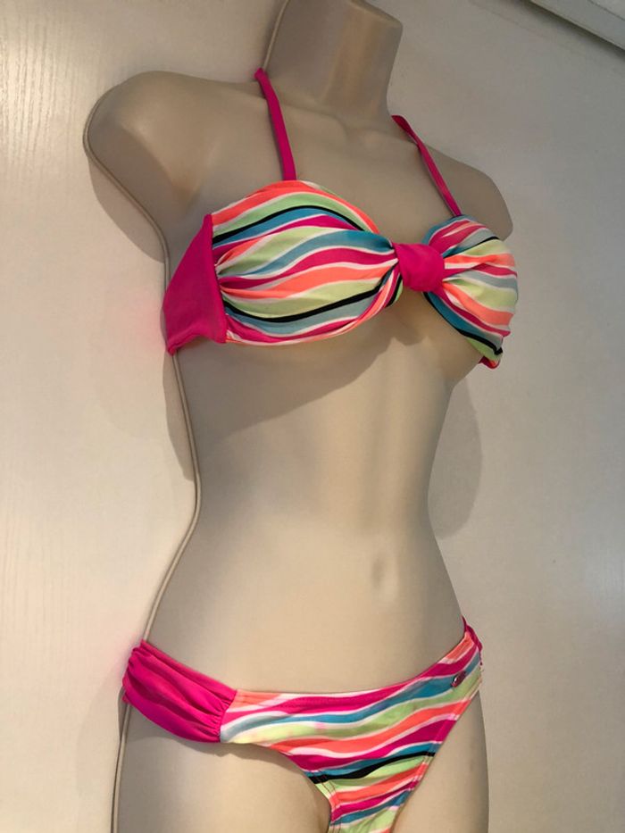 Maillot de bain longboard. Taille 34 - photo numéro 14