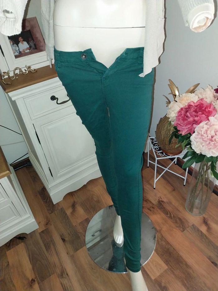 Pantalon skinny denim vert sapin état neuf Taille 34 Denim Co by Primark