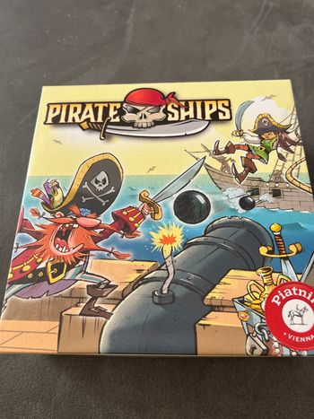 Jeu pirate ships piatnik