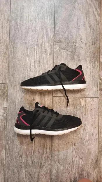 Basket Adidas Cloudfoam 38