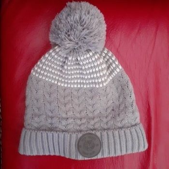 Bonnet enfant avec pompon*Garçon taille unique