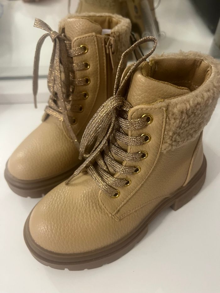 Boots Kiabi pour filles - taille 27 - photo numéro 4