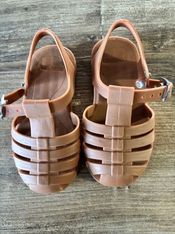 Chaussure de plage