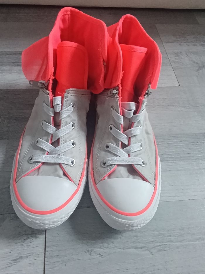 Converses taille 33,5 - photo numéro 2