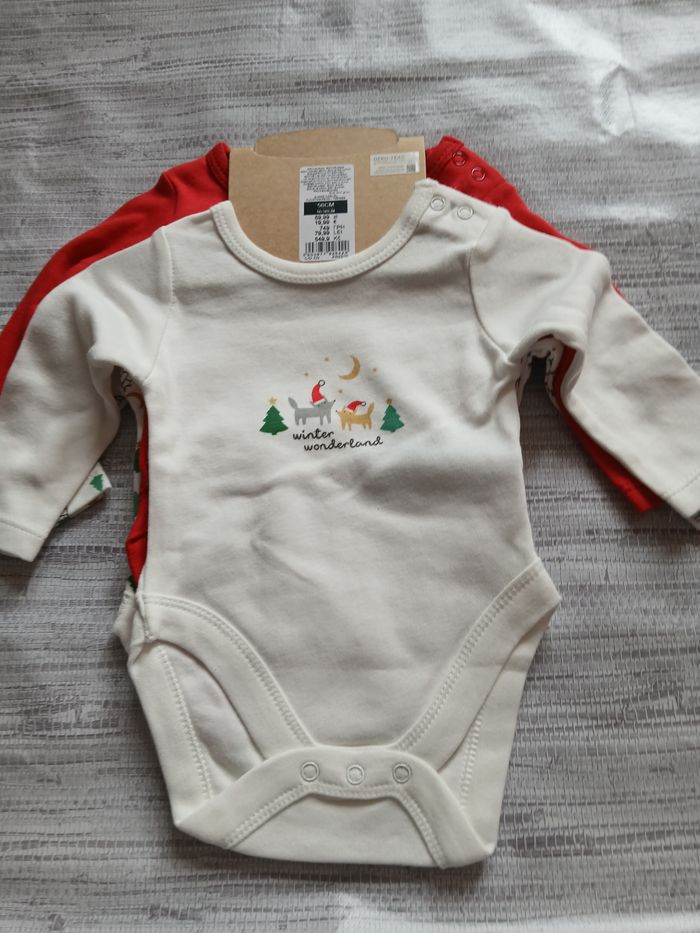 lot de trois bodies manches longues fille 1 mois 56 cm