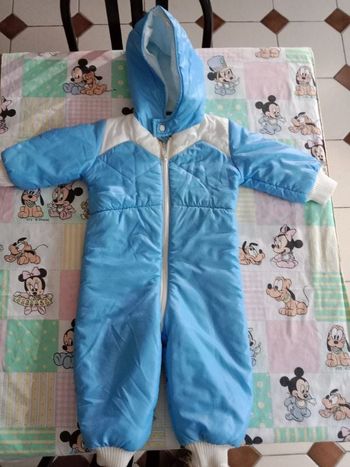 Combinaison de ski taille 12-18 mois