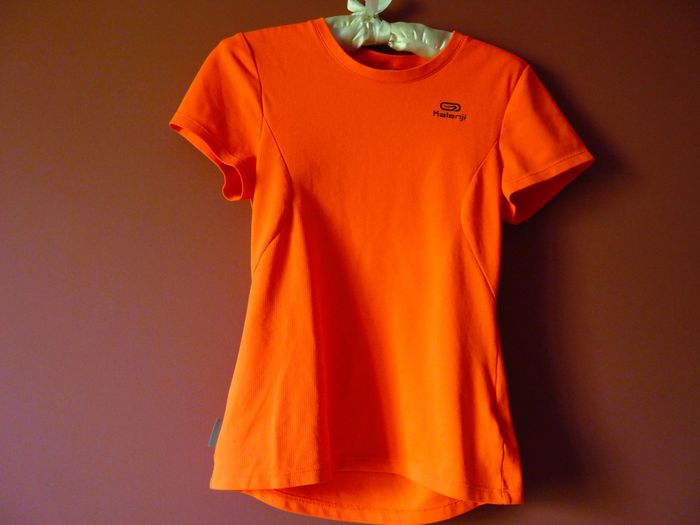 t-shirt fille decathlon 16 ans XS orange fluo sport manches courtes