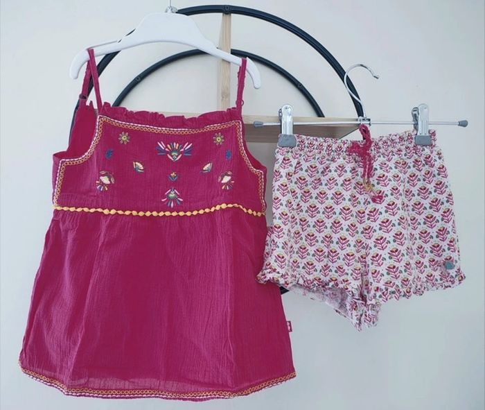 5-6 ans ensemble été Sergent major blouse (6 ans) et short ( 5 ans )