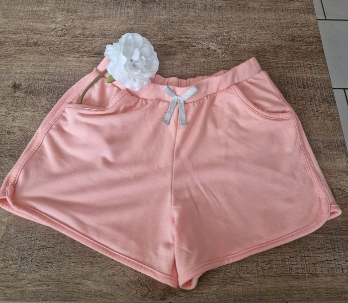 Joli shory corail