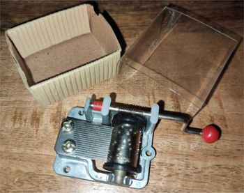 Boîte à musique Hymne à l'amour