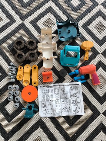 Camion de chantier a construire