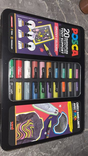 POSCA neuf