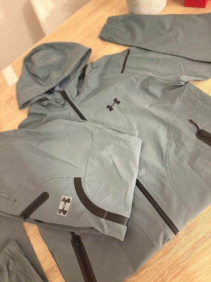 Ensemble under armour taille M