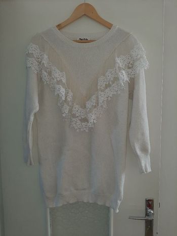 Pull long. Dentelle. 42. Blanc cassé