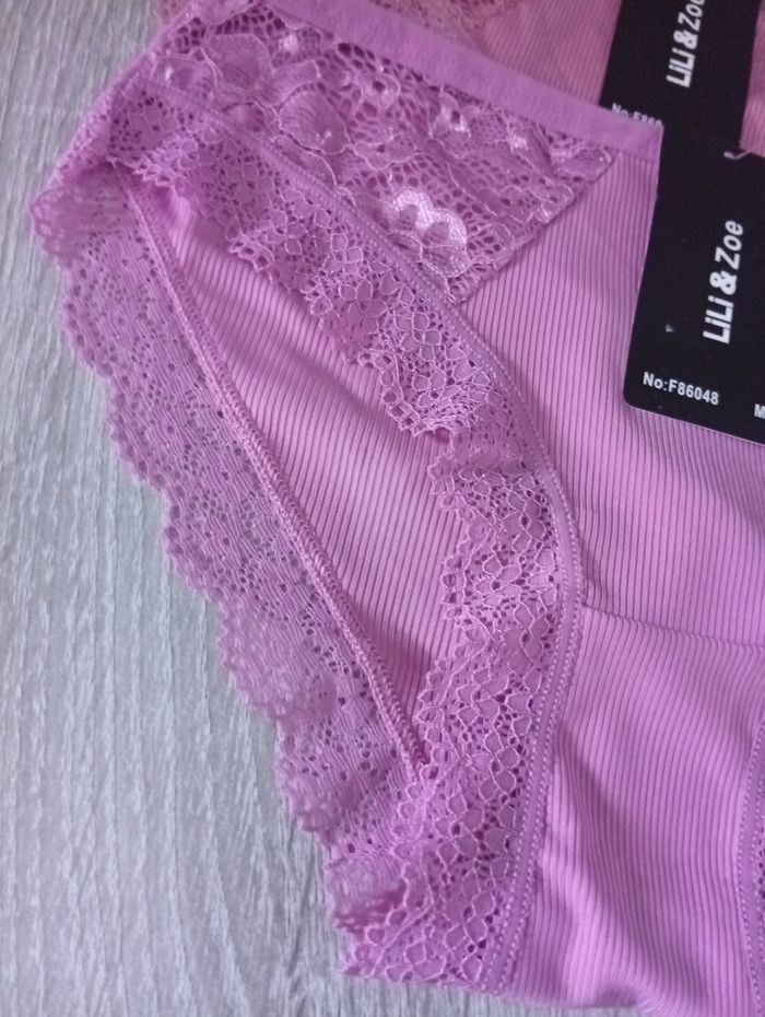 Lot de 2 culottes taille M - photo numéro 2