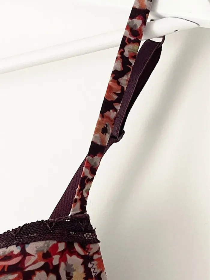 Joli soutien-gorge fleuri Miss Helen de chez Monoprix aux couleurs de l’automne 90B - photo numéro 4
