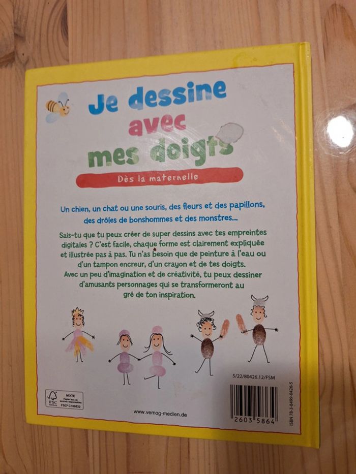 Je dessine avec mes doigts - photo numéro 2