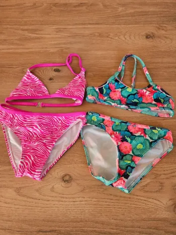 Lot de maillots de bain