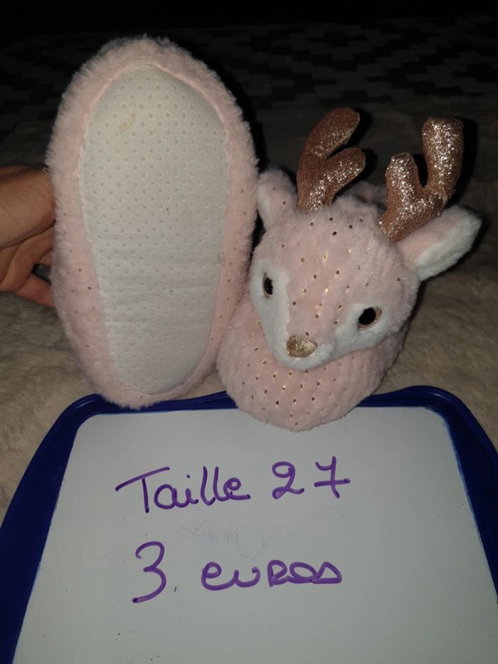 Chaussons taille 27