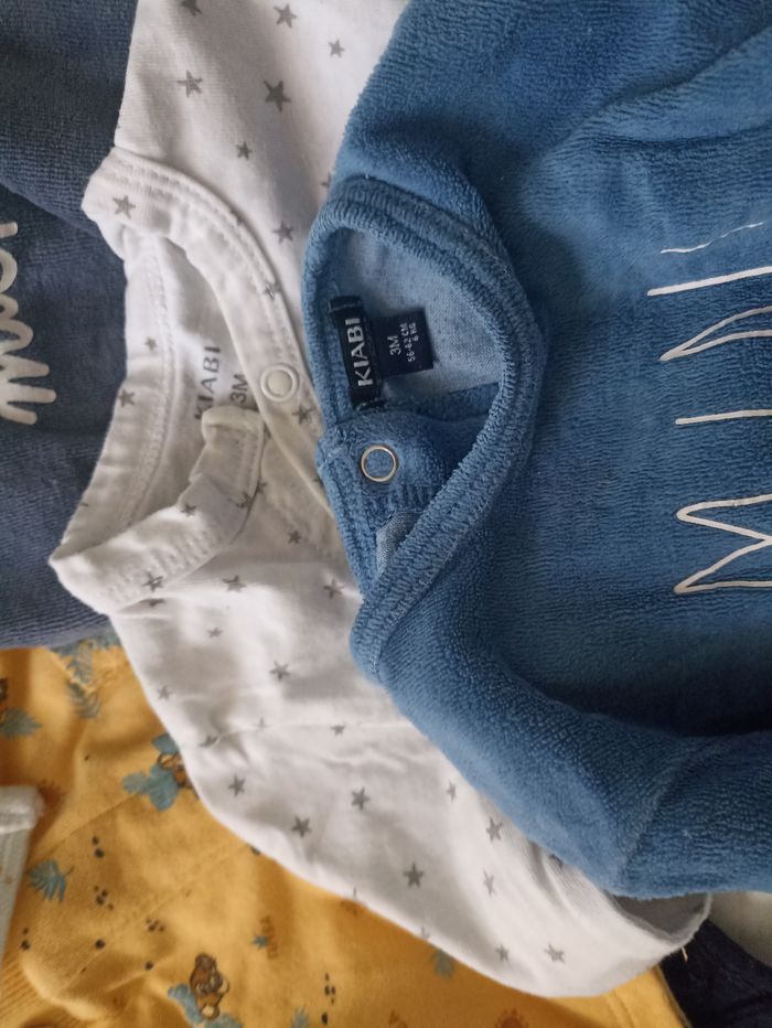 Lot bébé taille 3 mois. Lot de 11 vêtements - photo numéro 3