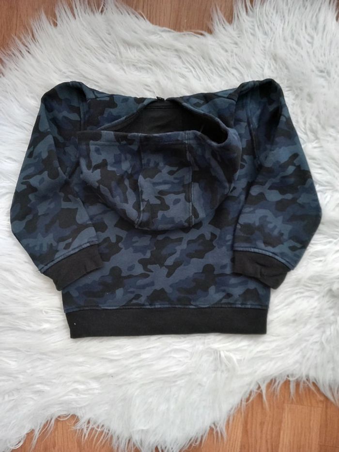 Sweat capuche - photo numéro 3