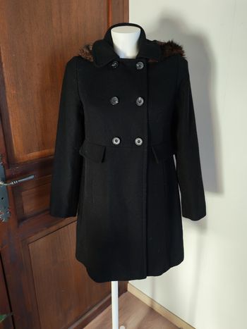 Manteau noir à capuche amovible Monoprix taille 38 made in Ukraine 