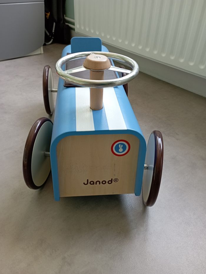 Voiture en bois janod - photo numéro 3