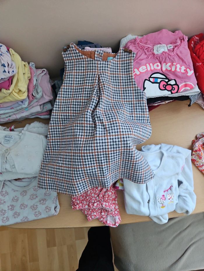 Lot vêtements fille 9 mois - photo numéro 4