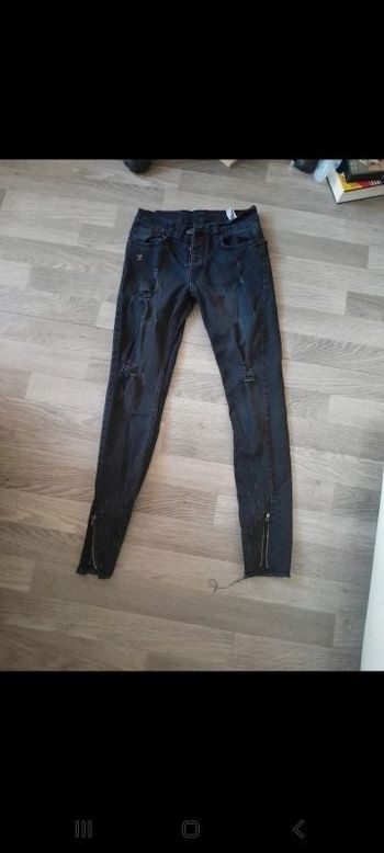 Jean stretch troué noir