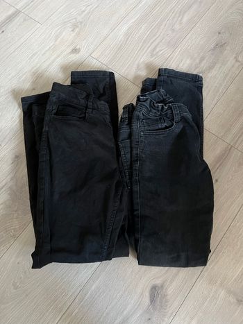 Lot de 5 pantalons taille 12 ans 