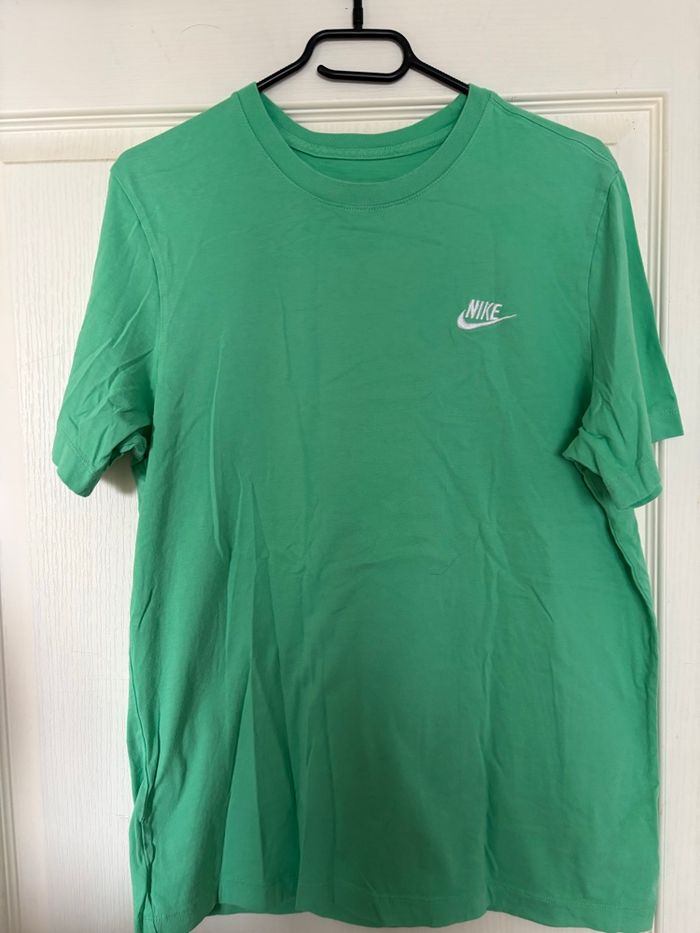 Vente de vêtements - photo numéro 5