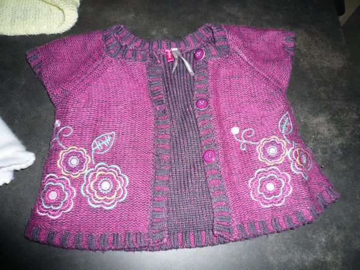 Veste gilet bonnet chaussettes - photo numéro 3