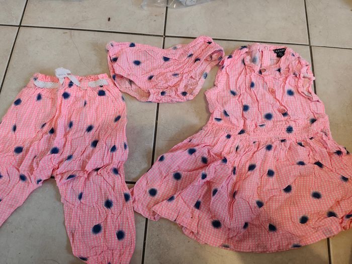 Lot 18mois fille