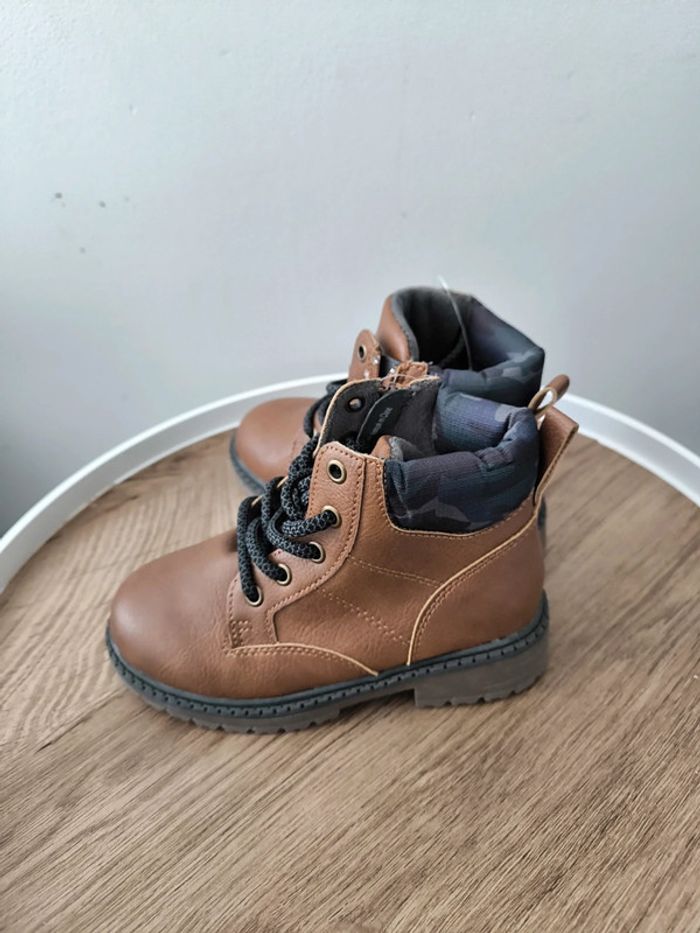 Bottines taille 28 bristol neuve - photo numéro 2