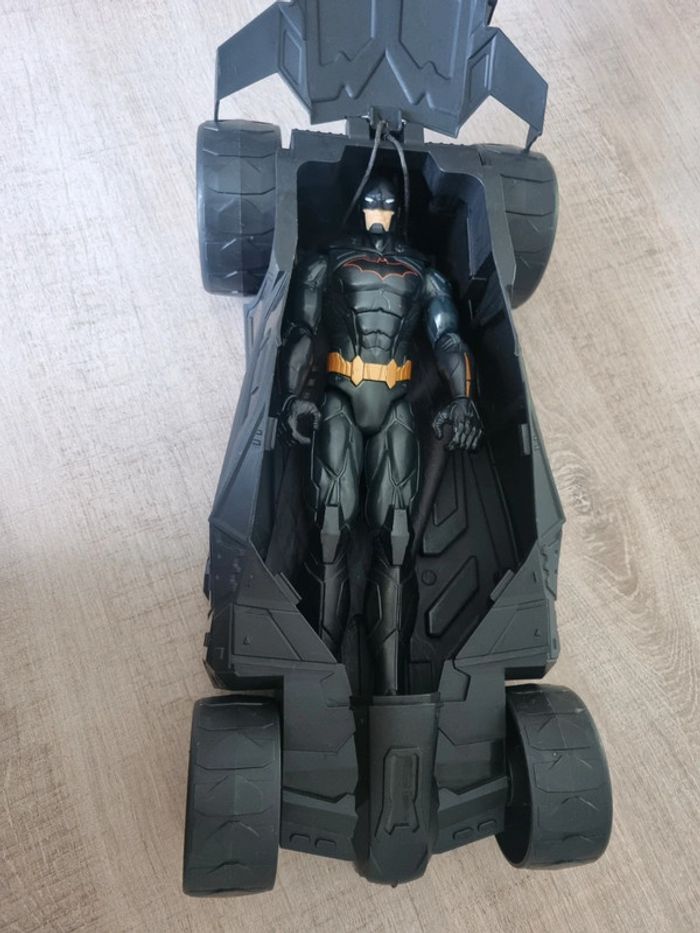 Batmobile + Batman 40cm - photo numéro 6