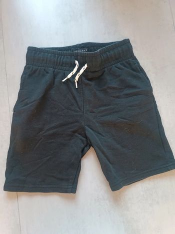 Short Primark 8/9 ans