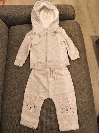 Ensemble veste et jogging 6/9mois