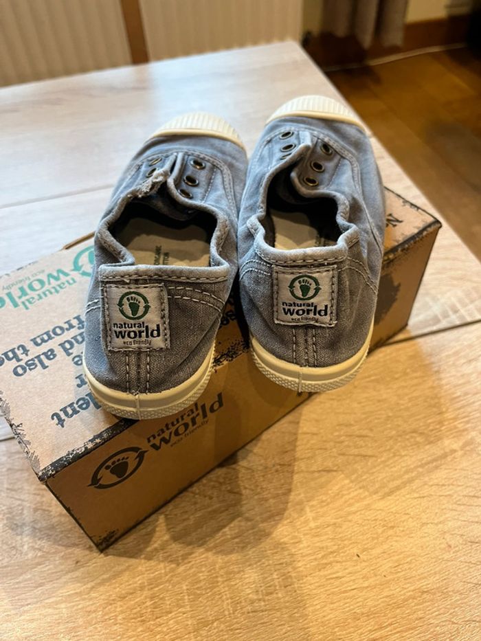 Tennis gris foncé Natural World taille 30 - photo numéro 2