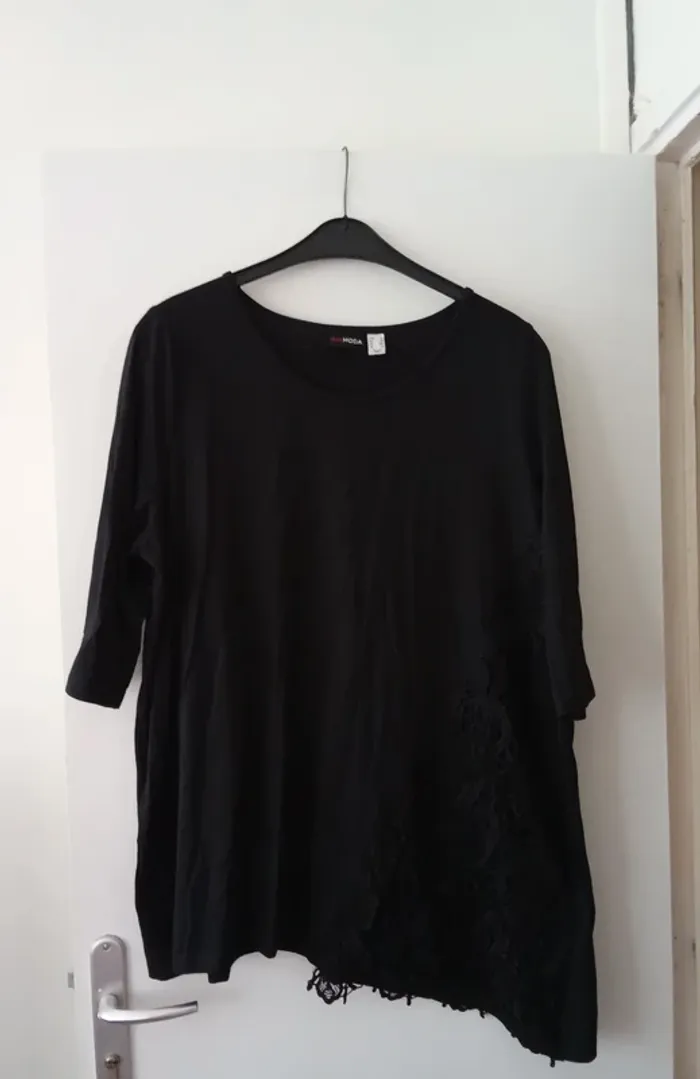 Haut femme ⭐ très bon état ⭐ Taille 52 ⭐ Mia moda