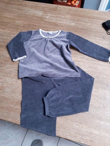 Pyjama petit bateau gris éponge polaire 5 ans