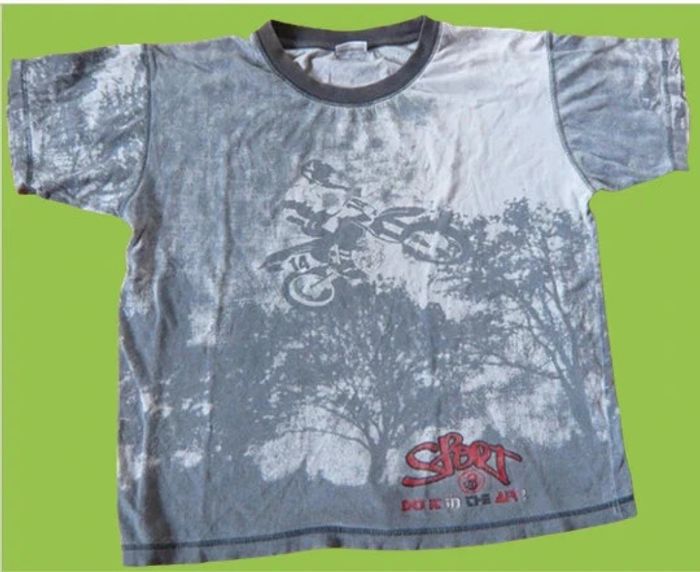 🌟 Superbe tee shirt 152 = 12 ans moto cross sympa - photo numéro 4