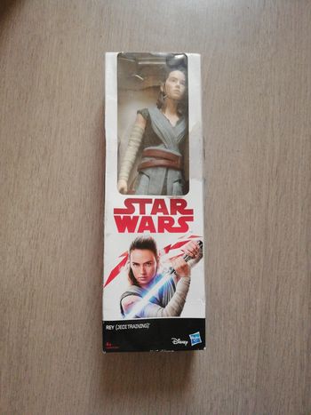 Personnage Star wars Rey neuf