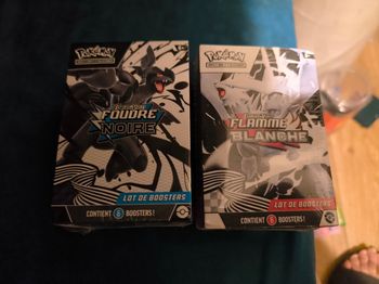 Coffret lot de 6 booster écarlate et violet foudre noire blanche Pokémon AB prix ferme